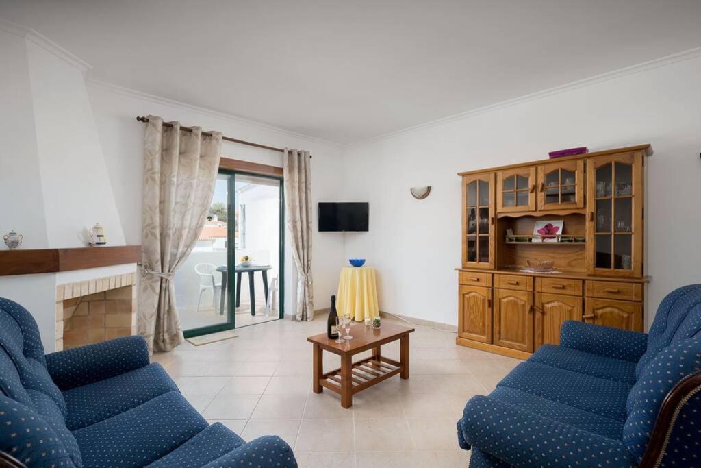 Apartment T1 Carvoeiro C/piscina E A 300m *